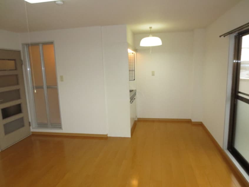 居室 日東西中条ハイツ