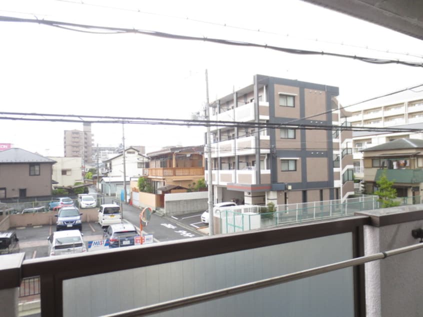 室内からの展望 日東西中条ハイツ