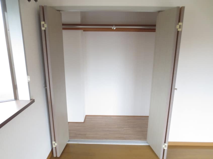 収納 日東西中条ハイツ