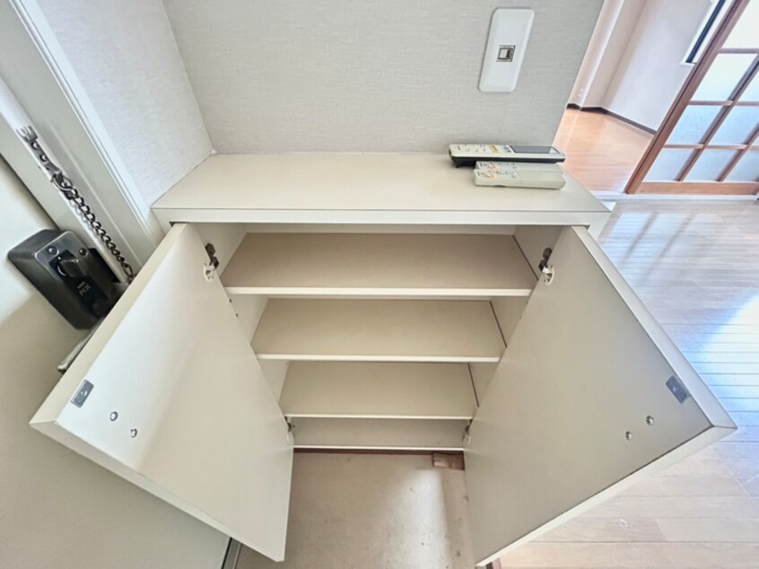 靴箱 ミハママンション