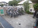 駐輪場 C&Cﾛｰｽﾞｶﾞｰﾃﾞﾝ