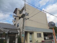 ライジング服部