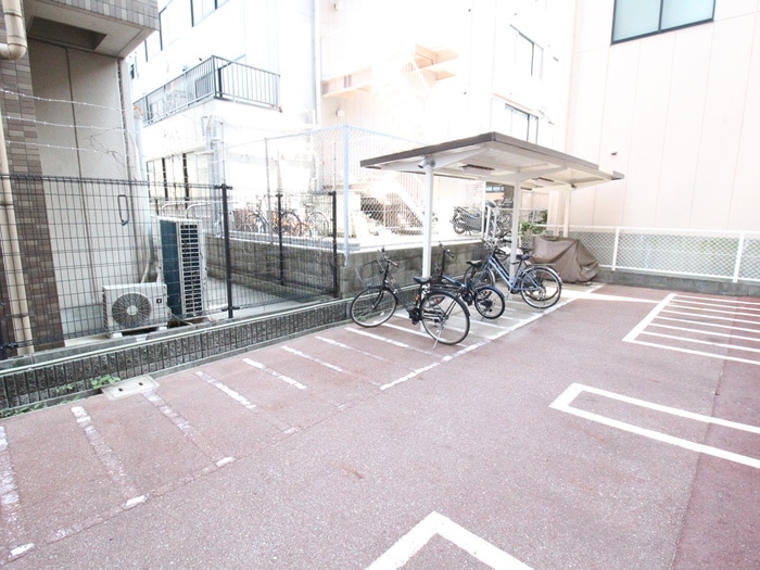 駐輪場 カルムイン江坂Ⅲ