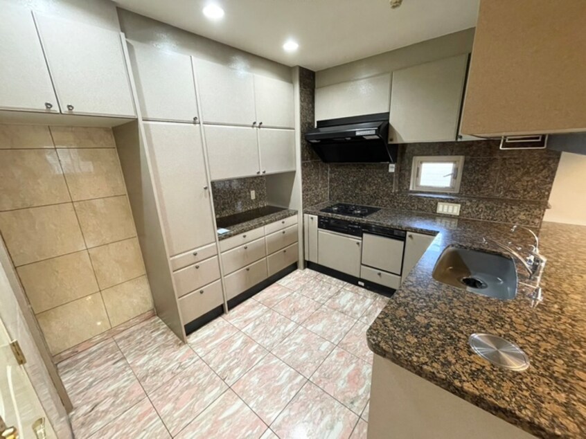 キッチン セイシェル神戸