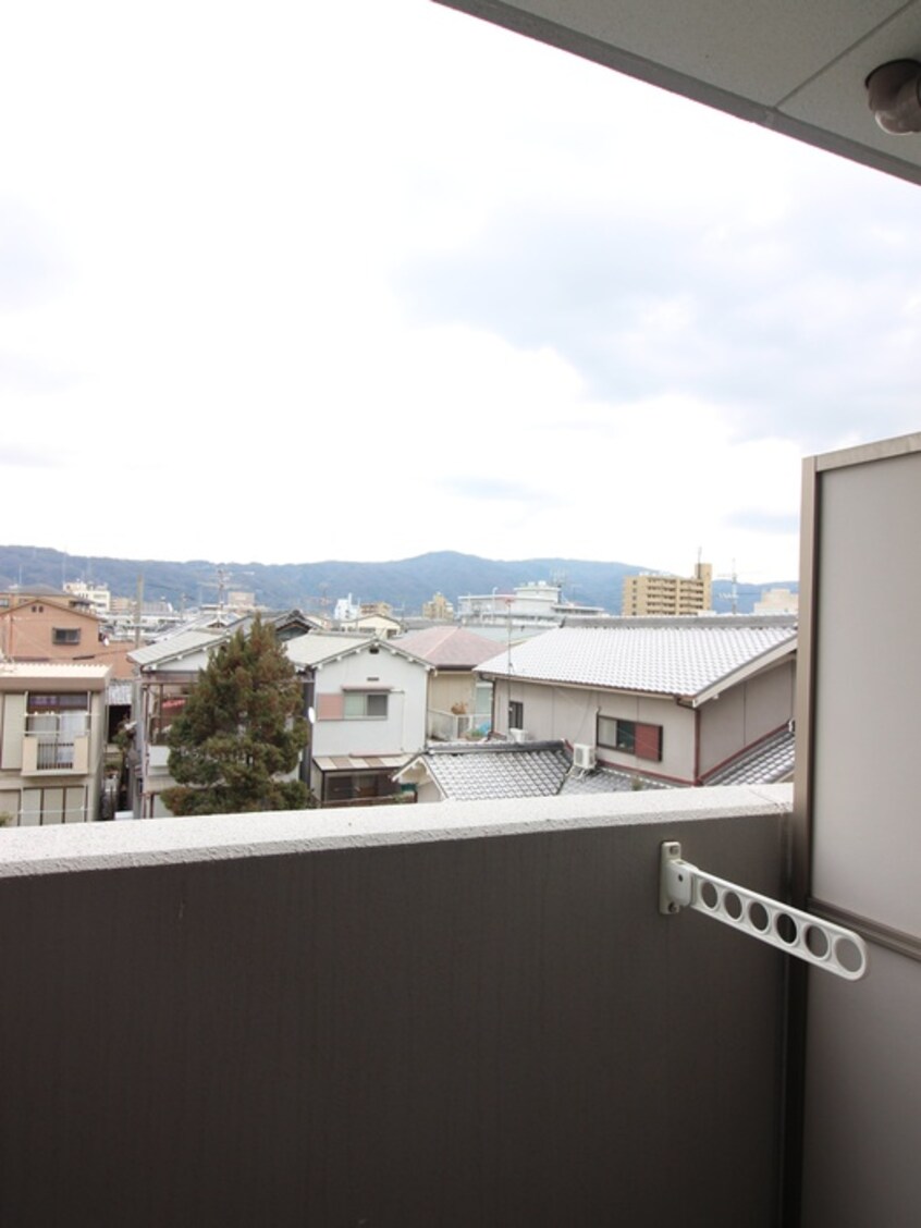 室内からの展望 ランドマーク惣友