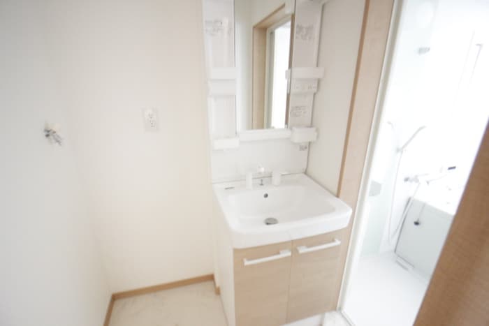 洗面 ﾜｺｰﾚｳﾞｨｱｰﾉ須磨関守町2丁目