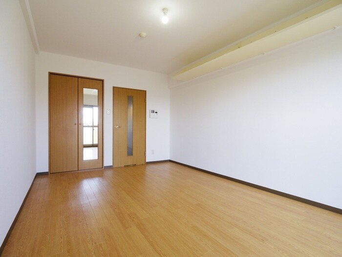 居室 メゾン・フェアリ－