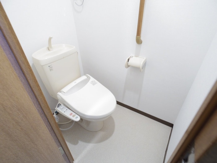 トイレ メゾン・フェアリ－