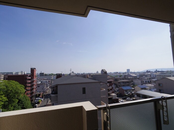 室内からの展望 メゾン・フェアリ－