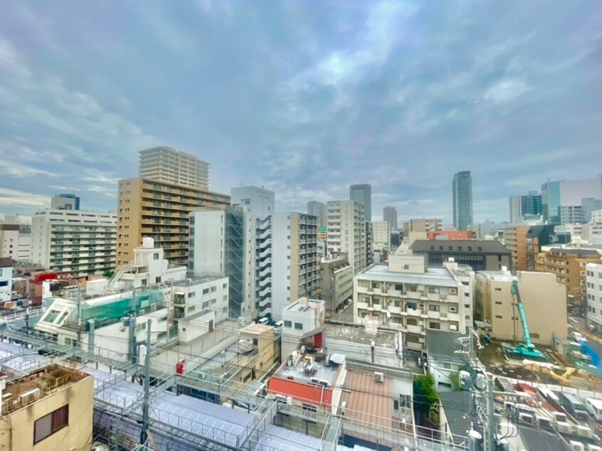 室内からの展望 南森町プライマリ－ワン