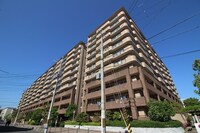 ﾌｧﾐｰﾙｶﾞｰﾃﾞﾝ二条駅前西棟（404）