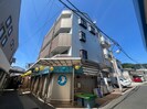 花岡ビルの外観