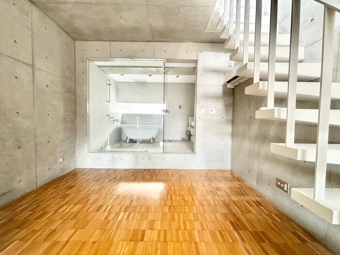 居室 ＢＬＡＬＹＳ