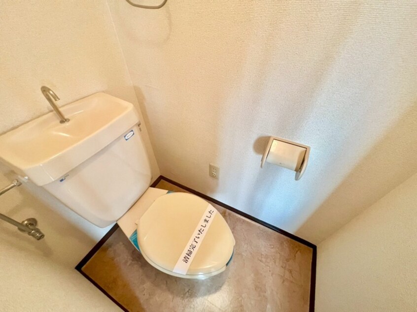 トイレ クラウンハウス