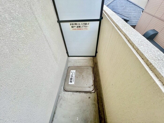ベランダ・バルコニー クラウンハウス