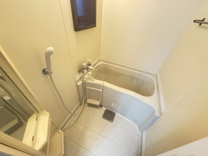 バス／シャワールーム等 エスポワール花山台Ⅱ