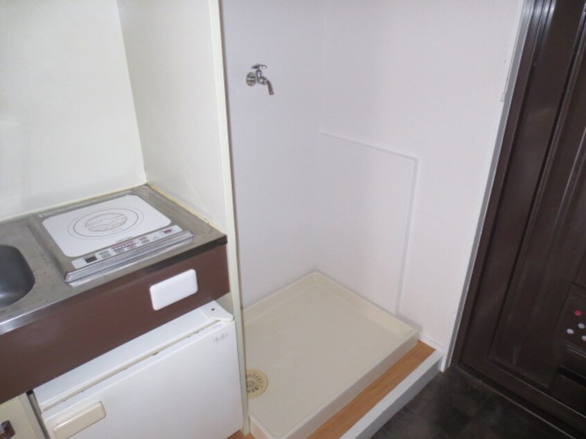 洗濯機置場 シャトー朝霧