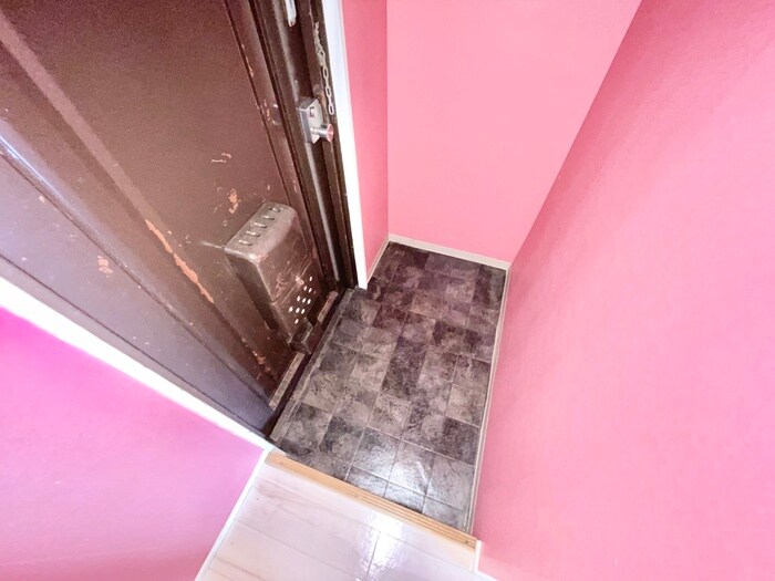 玄関 シャトー朝霧