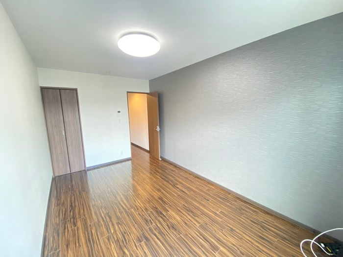 居室 ウィズナスコート南塚口