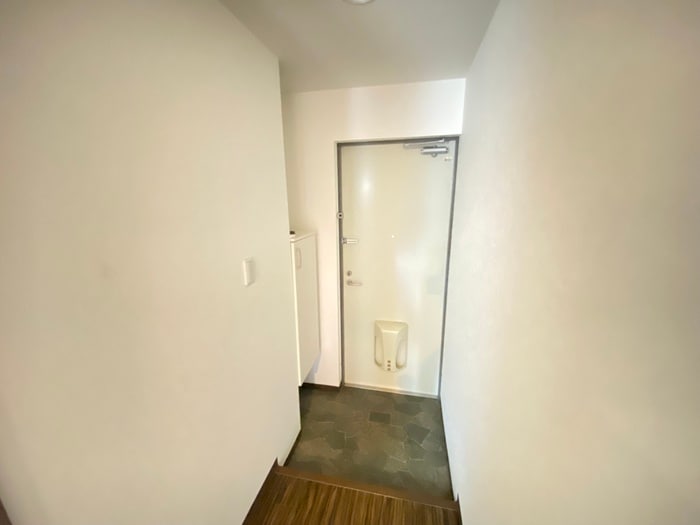 玄関 ウィズナスコート南塚口