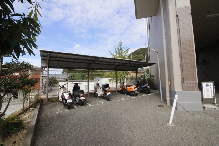 駐輪場 ライオンズマンション須磨妙法寺