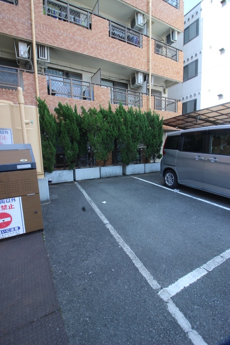 駐車場 ハイツシグマ