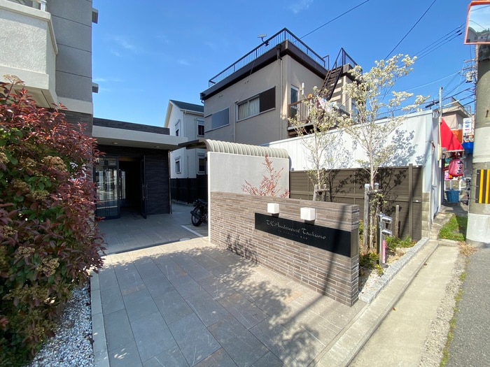 エントランス部分 TKアンバーコート津久野