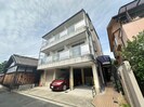 モンピエスＫの外観