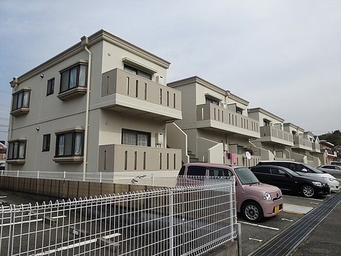 外観写真 ベルデュウラⅡ