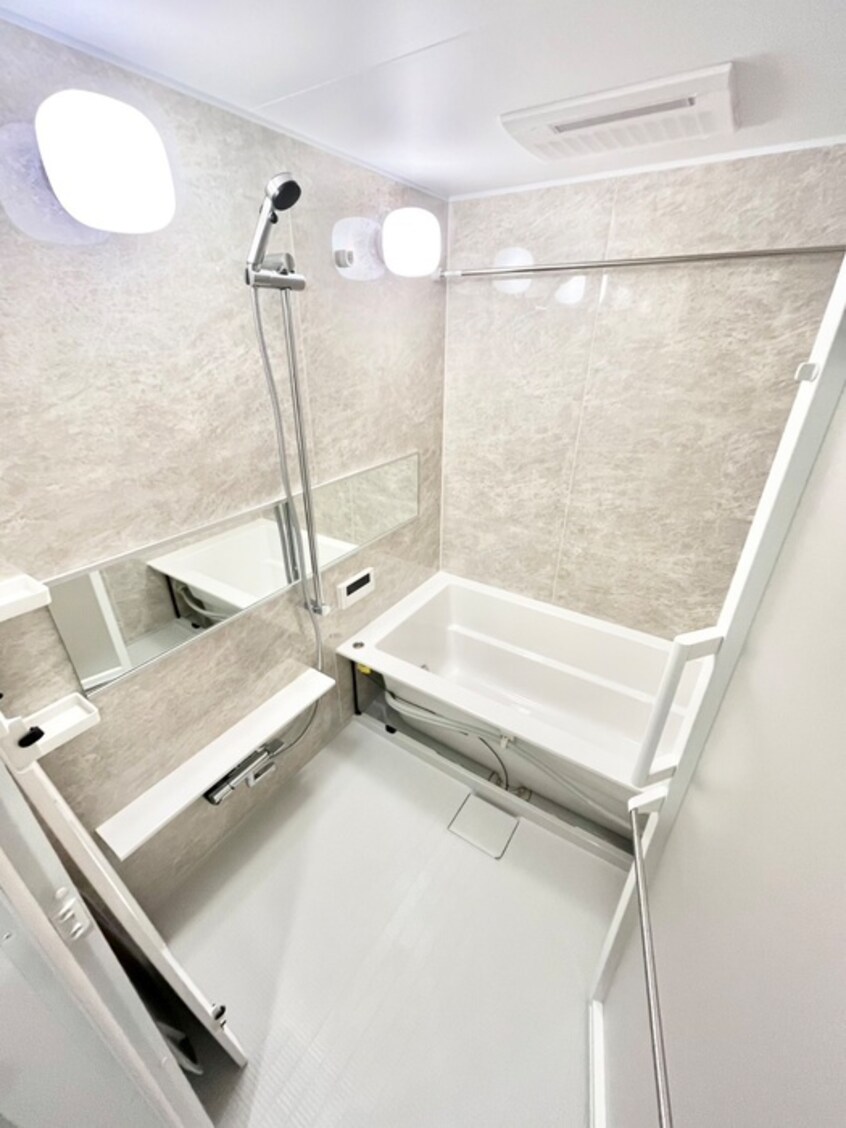 バス／シャワールーム等 Refisia箕面船場