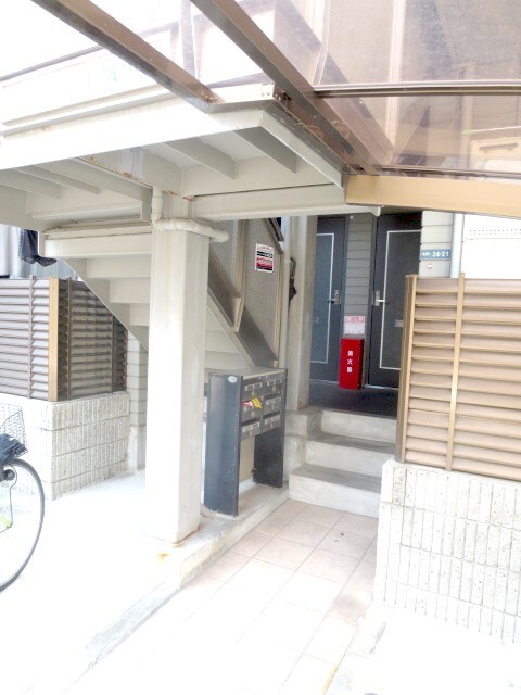 エントランス部分 グレイス城垣