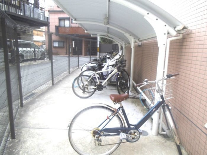 駐輪場 ユ－トピア・プラネシア