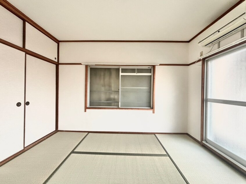 居室 エイトビル弁天町