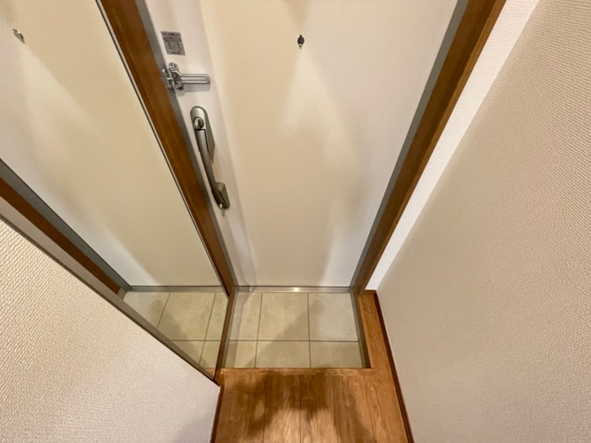 玄関 リコルテ稲野