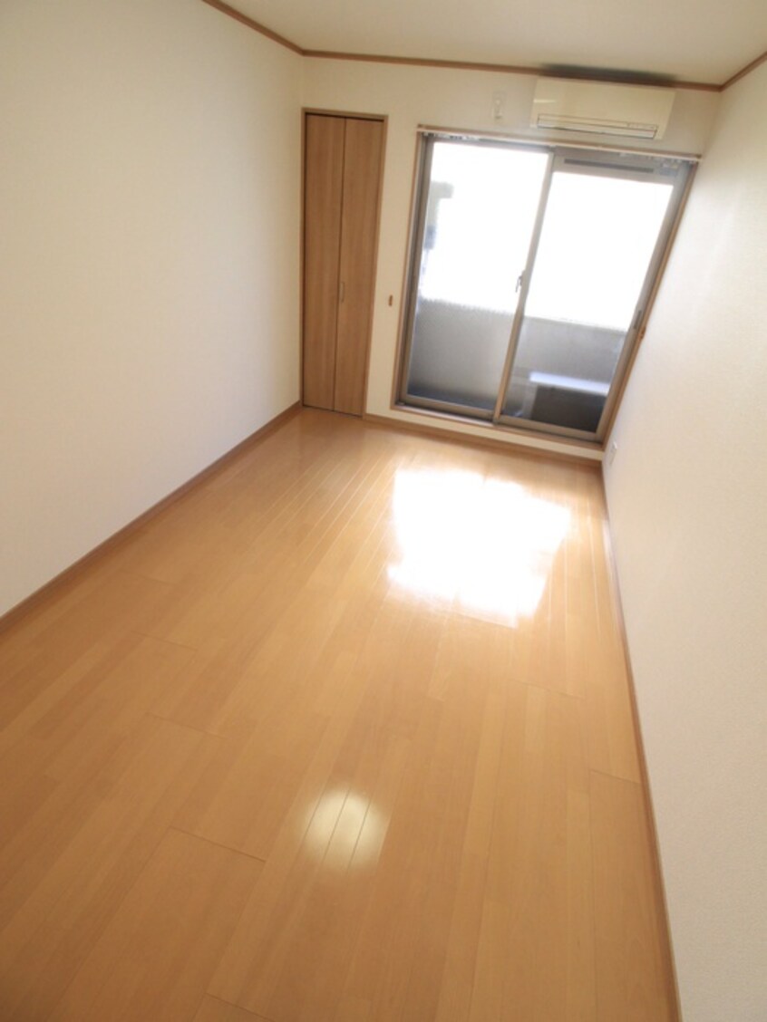 居室 リバーサイド天満