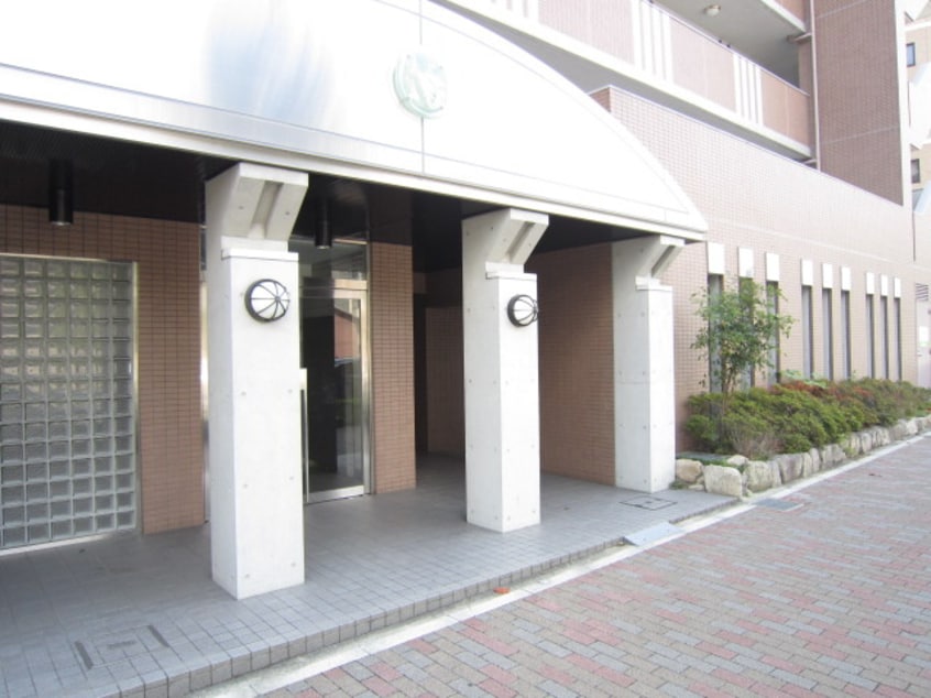 エントランス部分 ＩＶＹ　ＨＥＩＧＨＴＳ