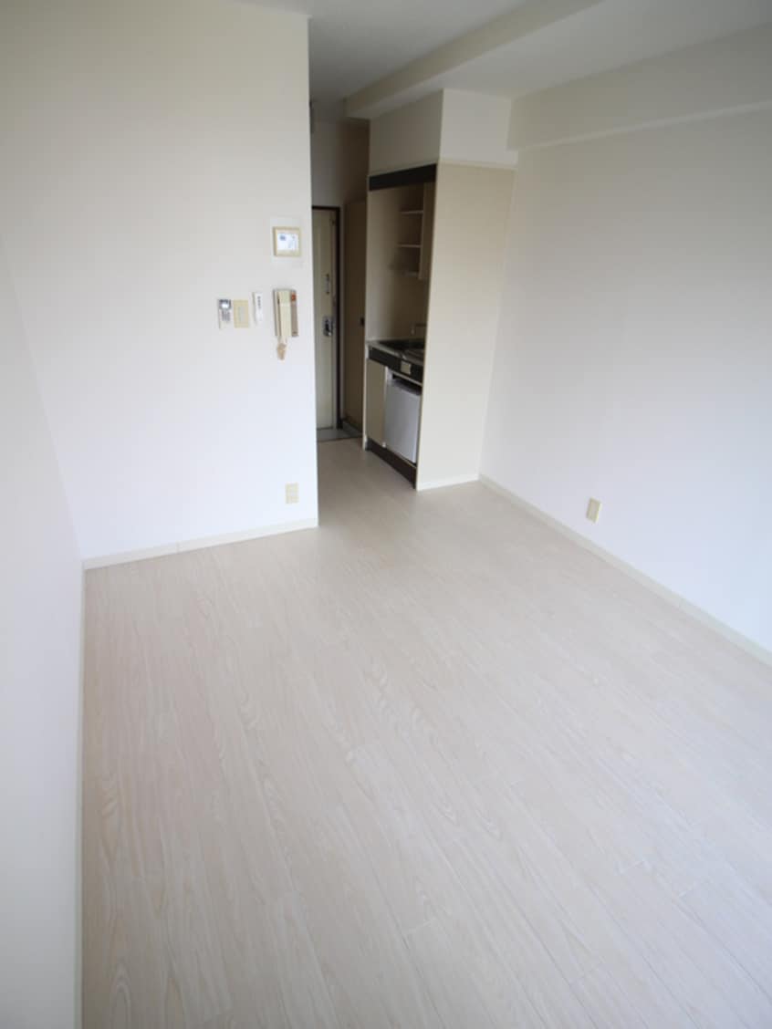 居室 グルパ十三マンション