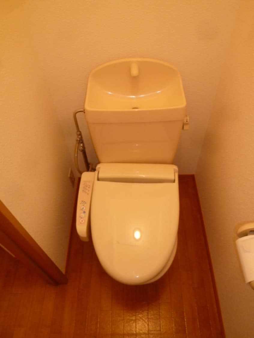 トイレ Ｈｅｉｍ　 Ｂｒｕｎｎｅｎ