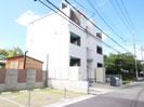 シャルマンコート猪名寺の外観