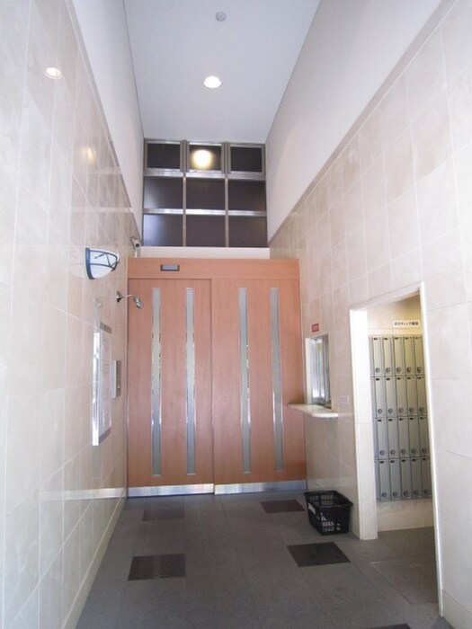 エントランス部分 ベラジオ四条烏丸(603)