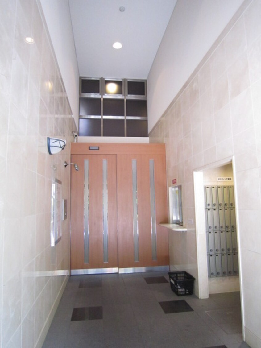 エントランス部分 ベラジオ四条烏丸(603)