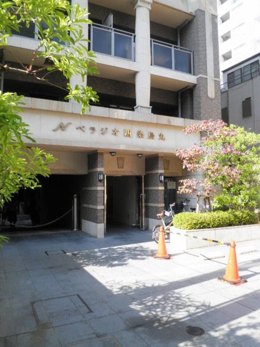 エントランス部分 ベラジオ四条烏丸(603)