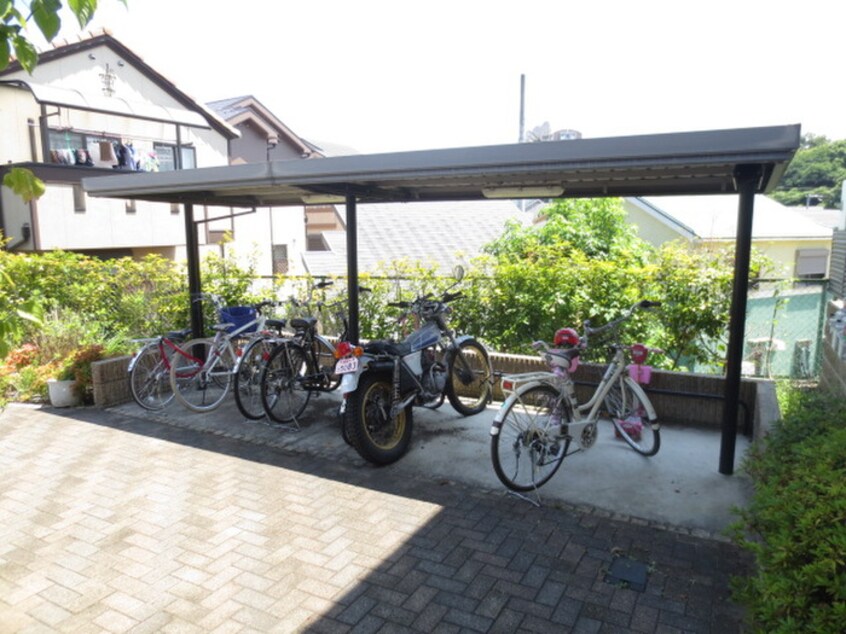 駐輪場 シャーメゾン光明池D棟