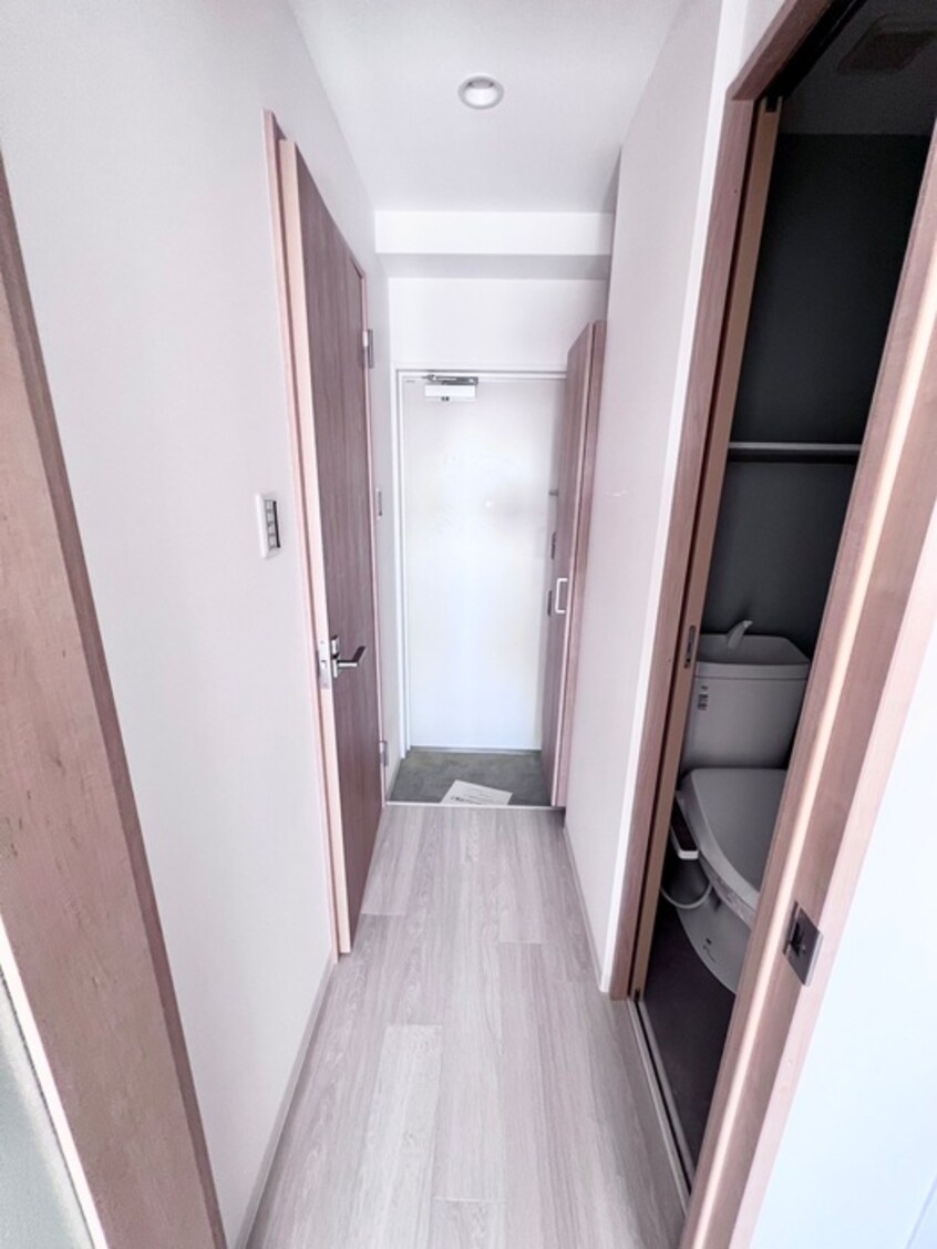 廊下 NU武庫川駅前