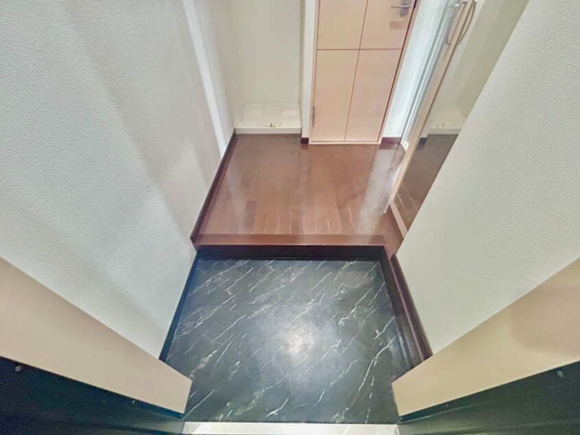 玄関 ＺｅｕｓＦａｉｒｙＷｉｎｇ