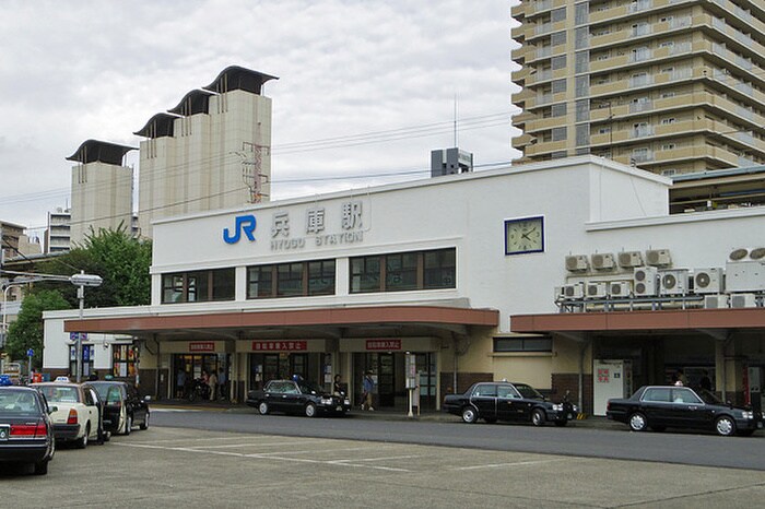 兵庫駅(役所)まで560m ｴｽﾌﾟﾚｲｽ神戸ｳｴｽﾄｹﾞｰﾄ（704）