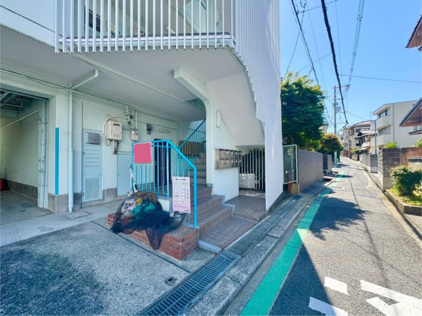 エントランス部分 レジデンスサカタ