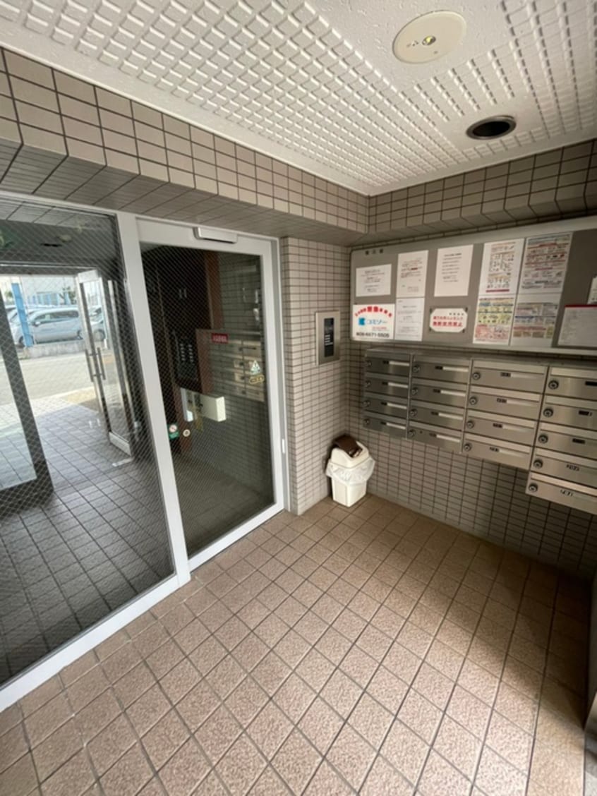 エントランス部分 アビタシオン大阪港