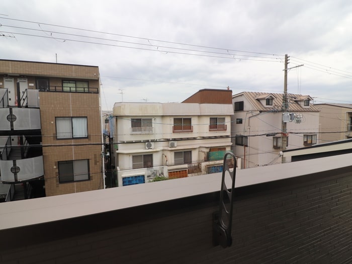 室内からの展望 ﾌｼﾞﾊﾟﾚｽ東桜木町ｳｴｽﾄ