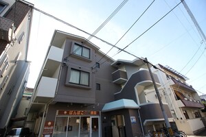 坪内ハイツ